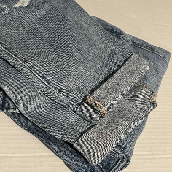 OLD NAVY WOMEN DISTRESSED HIGH RISE‎ O.G. STRAIGHT LIGHT WASH SIZE 6 - Picture 8 of 11